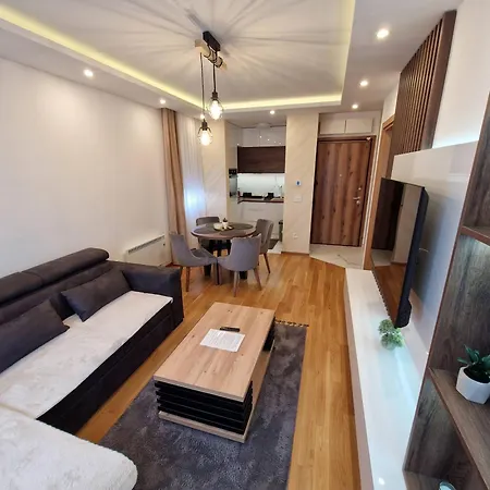 Relax Free Parking Garage *