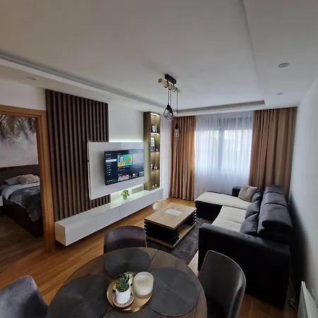 Relax Free Parking Garage Appartamento