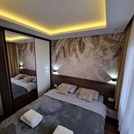 Relax Free Parking Garage