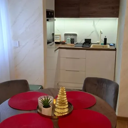 Relax Free Parking Garage 公寓 *